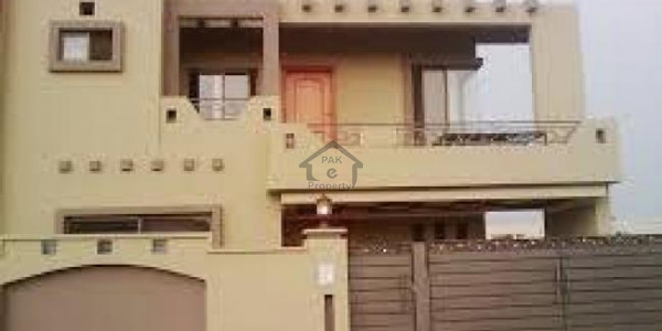 At 1 Kanal House For Sale In F-11/4, Double Unit, 6 Bed Rooms