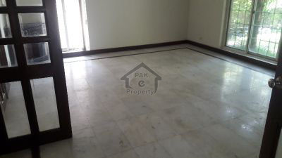 F-11 Abu Dhabi Tower 1 Bed Studio Apartment Fully Furnished