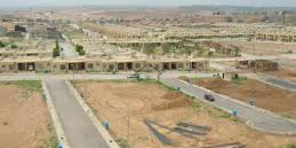DC Colony - 10 Marla Plot For Sale IN  Gujranwala