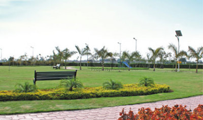 United City, Raiwind Road,Plot File Is Available For Sale