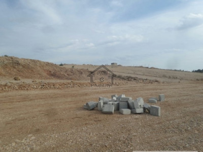 Eden Valley, 5 Marla Plot For Sale