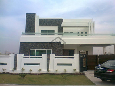 CBR Town Phase 1 - Block C, 8 Marla House for sale Near Main Park