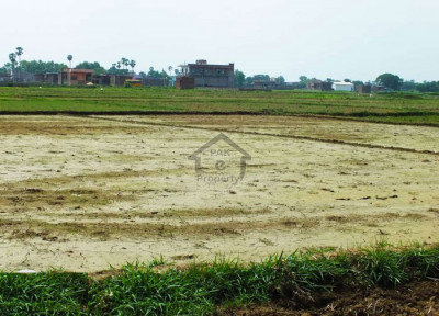 MPCHS - Block E,- 8 Marla Pair Plots Available for sale..
