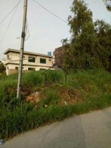 Bahria Town Phase 8 - Ali Block, - 7 Marla - plot for sale.