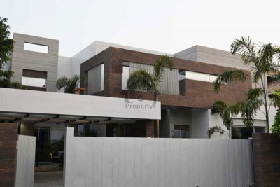 F-7/1, - 1 Kanal - House For Sale