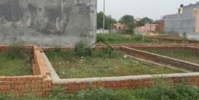 Golf View Lane, - 3 Marla - Commercial Plot for sale.