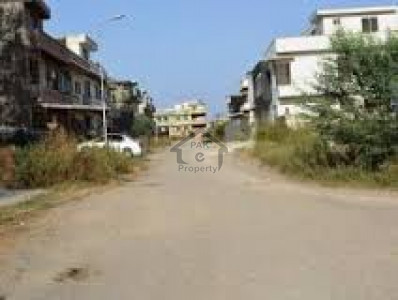 DHA Phase 9 Prism - Block R, - 5 Marla -plot for sale ..