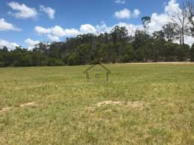 Bahria Town - Precinct 4, - 1 Kanal -  Plot Is Available For Sale.