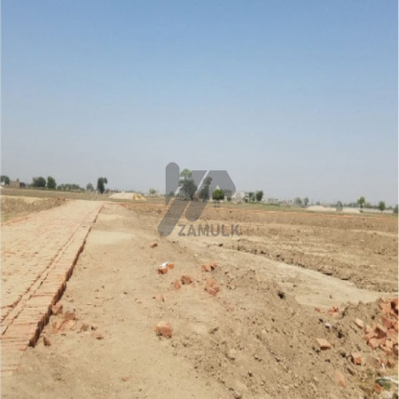 plot for sale in c-16
