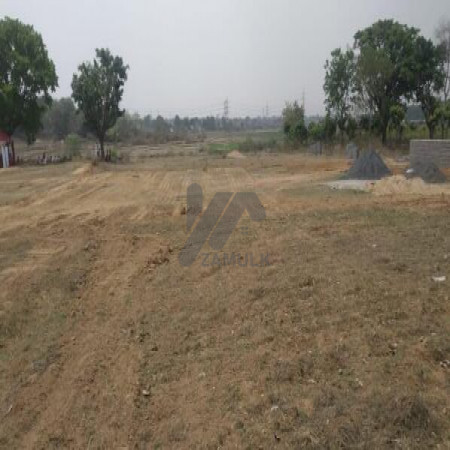 4 Marla Plot For Sale In E-12/1