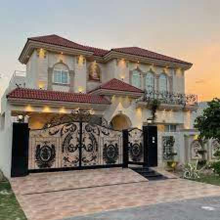 1 kanal House For Sale In DHA Phase 5