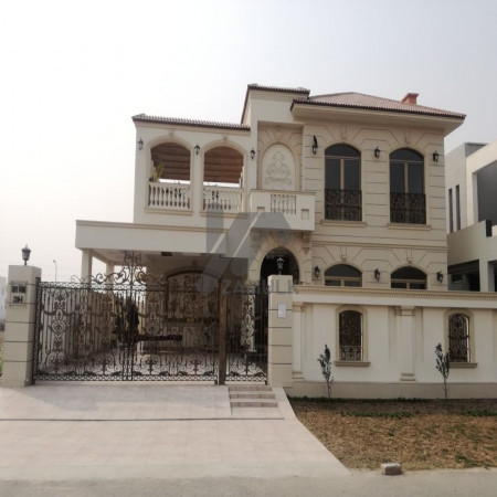 5 Marla House For Sale In G-11