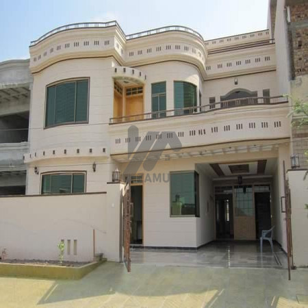 15 Marla House For Sale In Askari 10 - Sector S