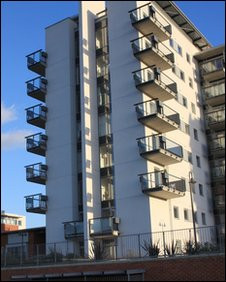 16.7 Marla Flat For Sale In Silver Oaks Apartments