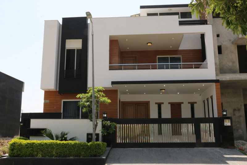 1 Kanal House For Sale In Askari 11