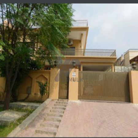 14 Marla House For Sale In Divine Gardens